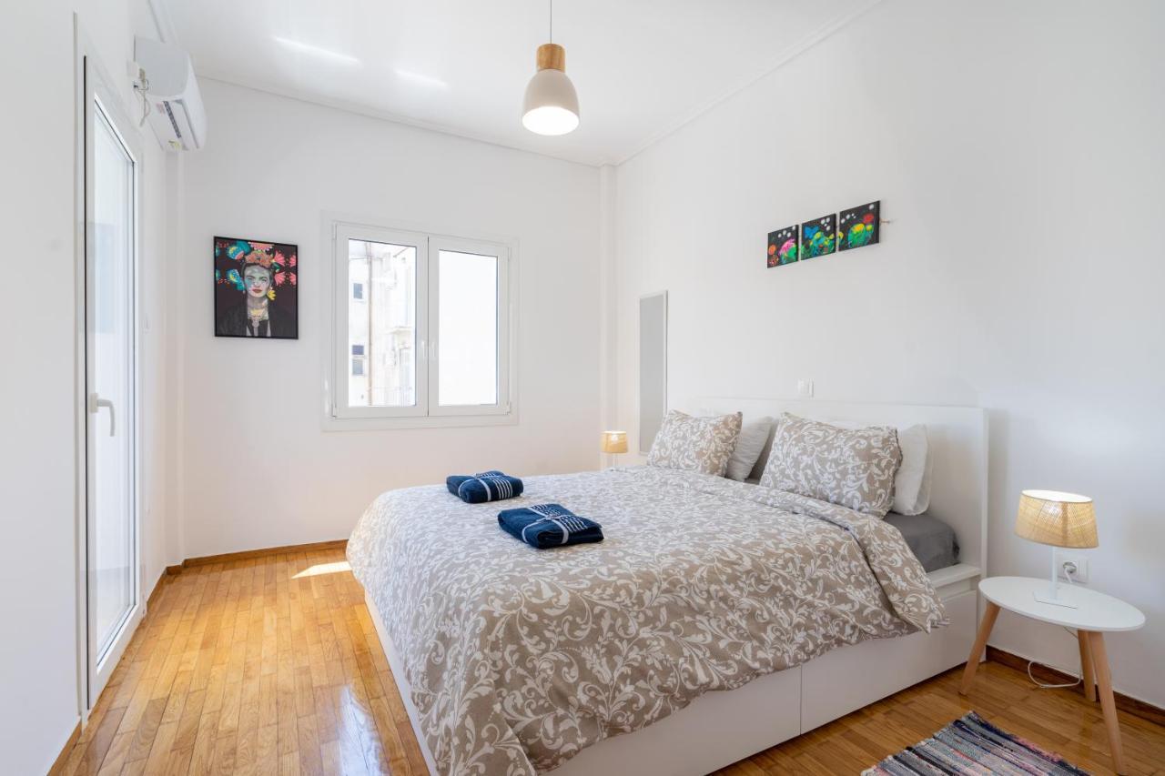 Appartement Newly Renovated 2Br Apt! à Athènes Extérieur photo